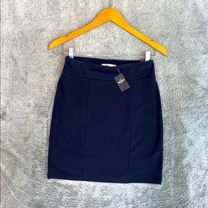 NEW! HOLLISTER Navy Stretchy Straight Pencil Skirt!
